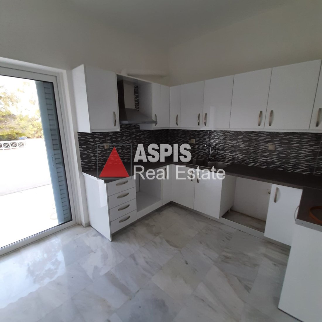 House in Voula, Attica, Greece 1 - 16004624