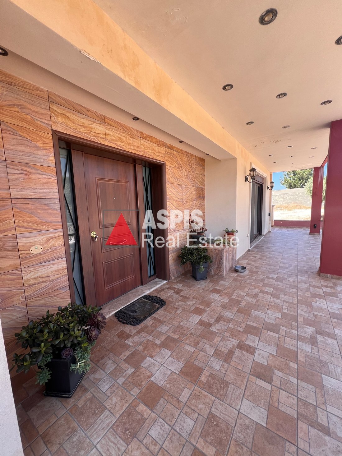 House in Kalyvia Thorikou, Attica, Greece 3 - 16003914
