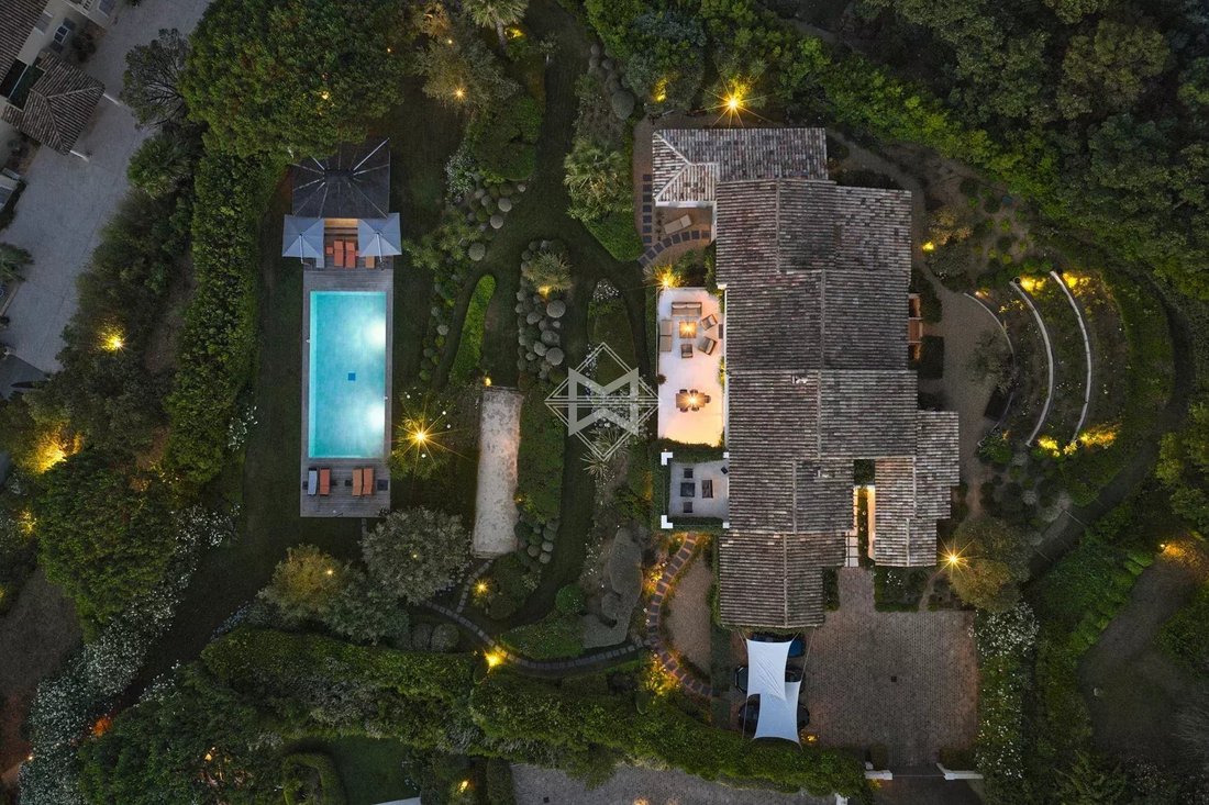 Villa in Zone Ouest Urbaine, Saint-Tropez, France 3 - 15818175