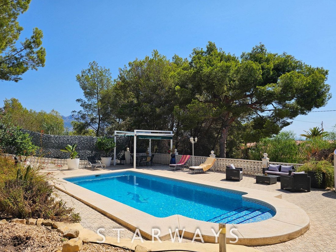 Chalet in Altea, Valencian Community, Spain 1 - 16009366