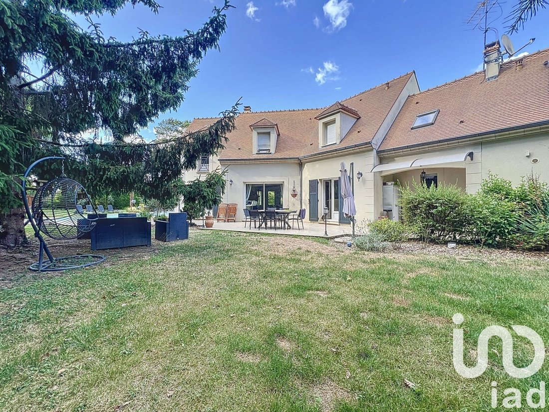 House in Saint-Maurice-Montcouronne, Ile-de-France, France 3 - 16009113