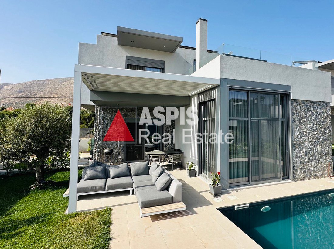 Villa in Kalyvia Thorikou, Attica, Greece 1 - 16003948