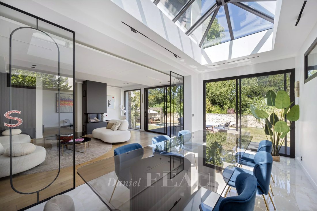 House in Chennevieres-sur-Marne, Ile-de-France, France 1 - 16002530