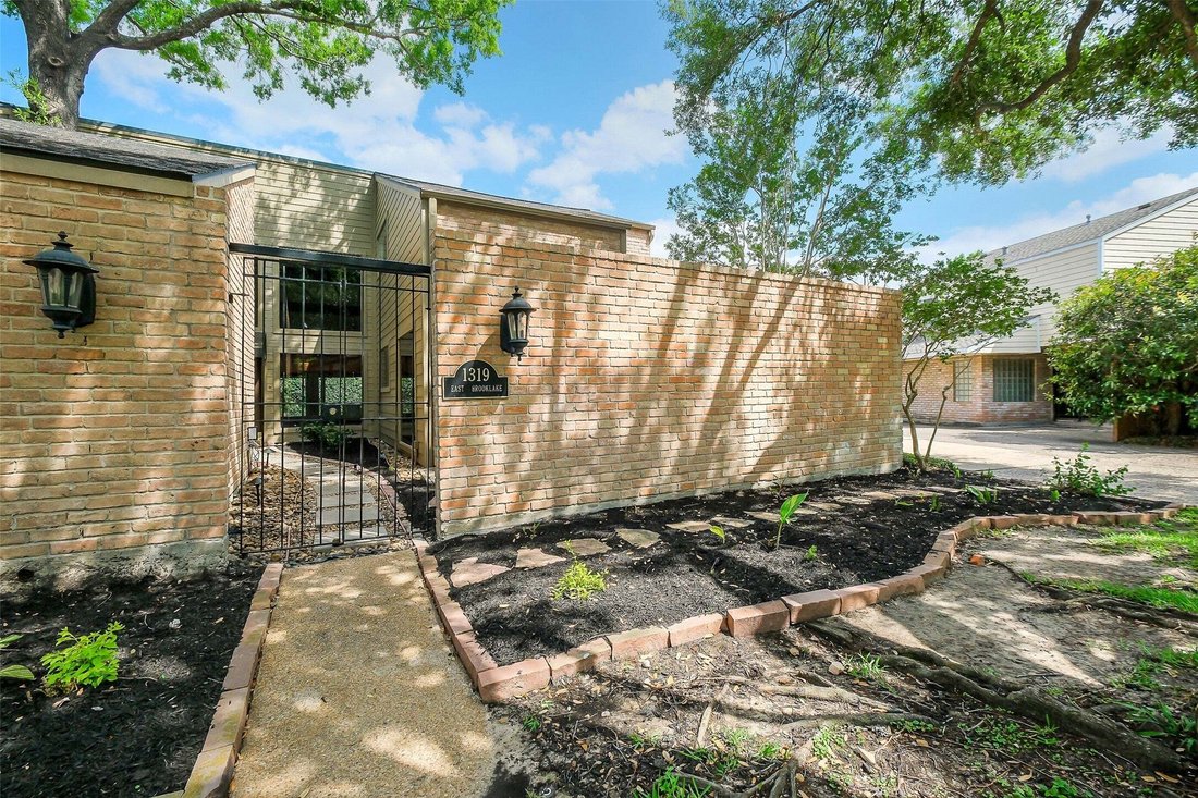 House in Houston, Texas, United States 2 - 16004147