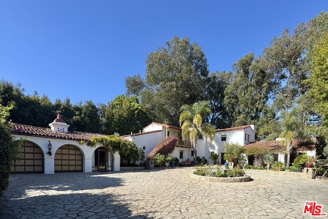 House Los Angeles In Los Angeles, California, United States For Sale