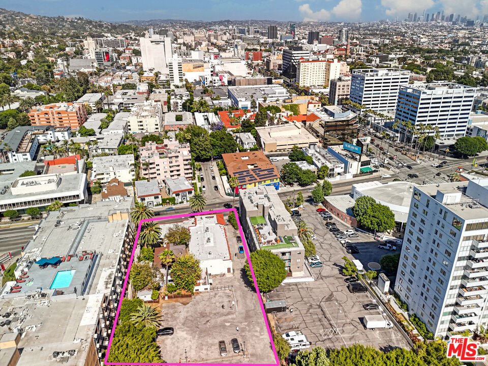 Land in Los Angeles, California, United States 1 - 16004817