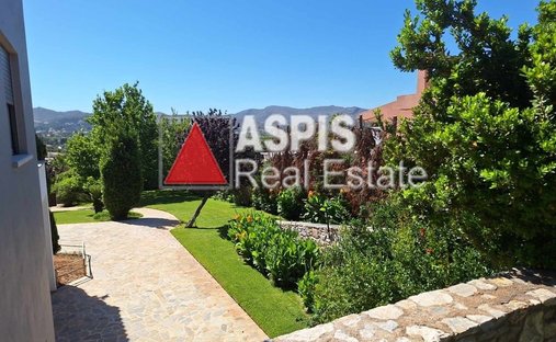 Villa in Anavissos, Attica, Greece 1