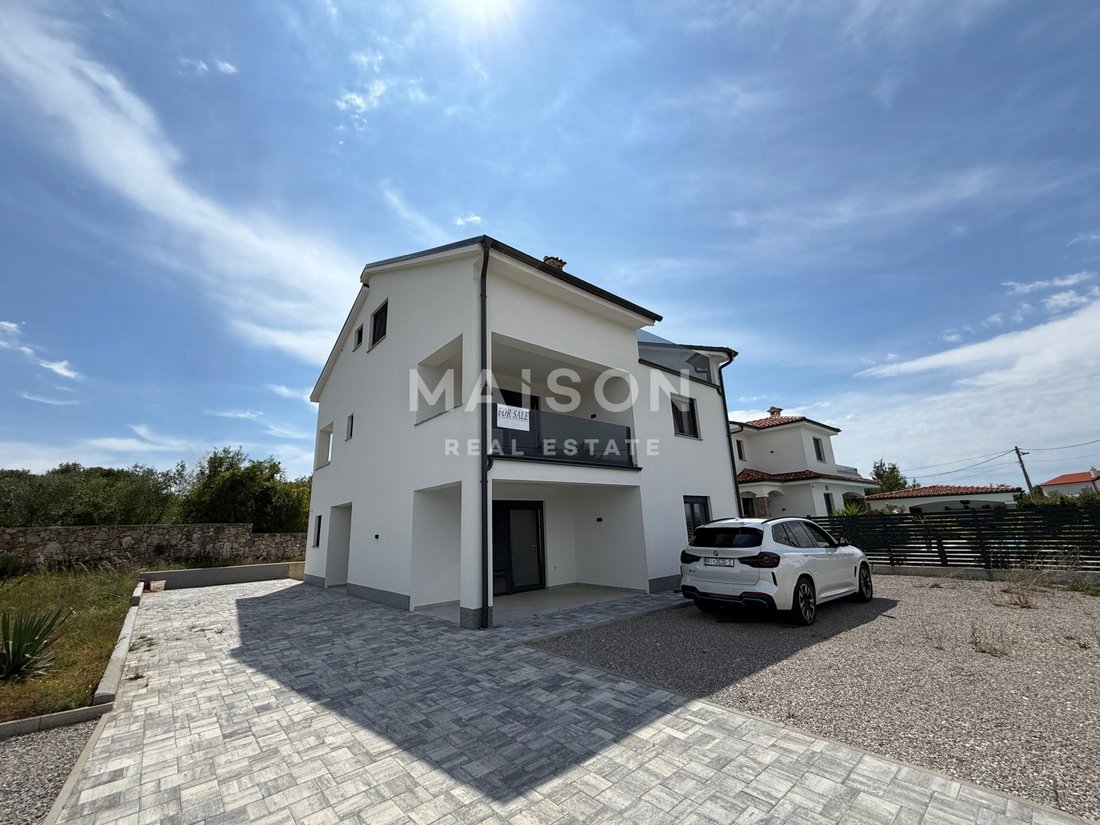 House in Rasopasno, Primorje-Gorski Kotar County, Croatia 1 - 16009509