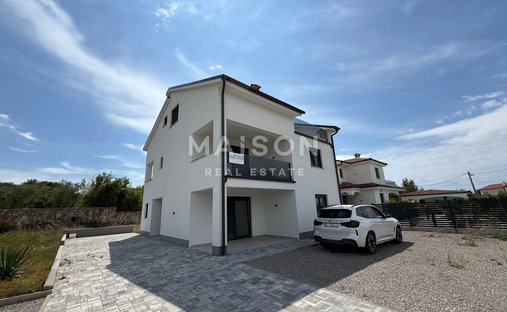 House in Rasopasno, Primorje-Gorski Kotar County, Croatia 1