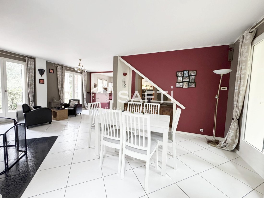 House in Herblay-sur-Seine, Ile-de-France, France 4 - 16008816