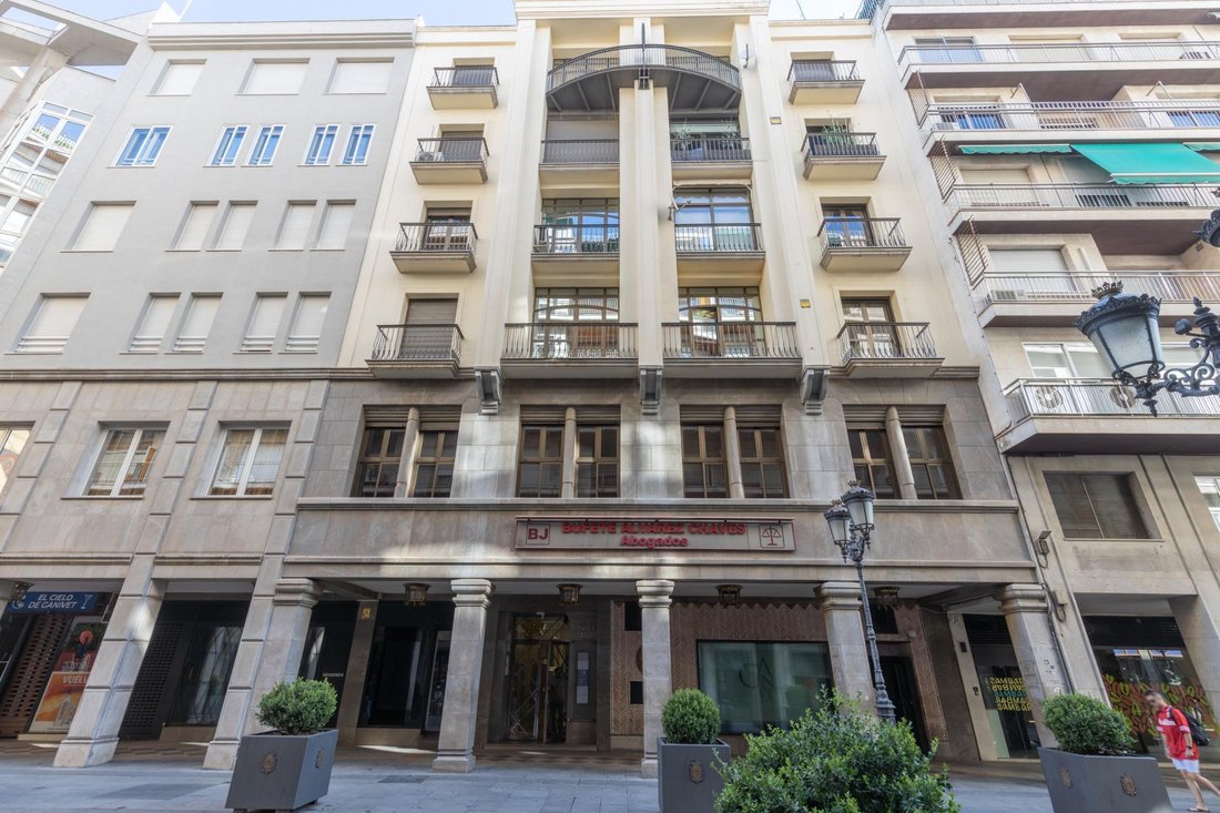 Wohnung in Centro, Granada, Spanien 2 - 16005302
