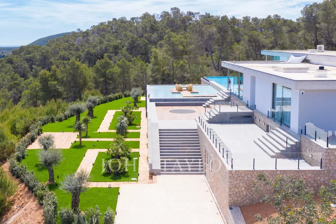 Villa in Jesus, Santa Eularia des Riu, Balearic Islands 3 - 16009304