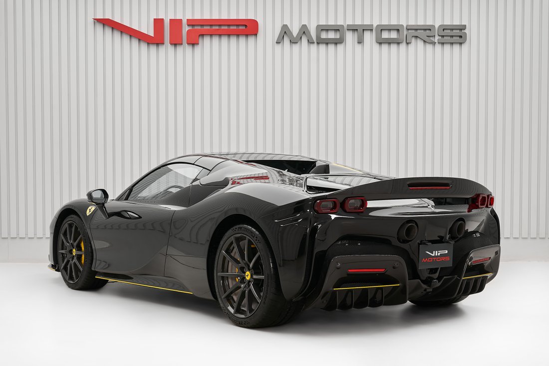 Cabriolet in Dubai, Dubai, United Arab Emirates 4 - 16002527