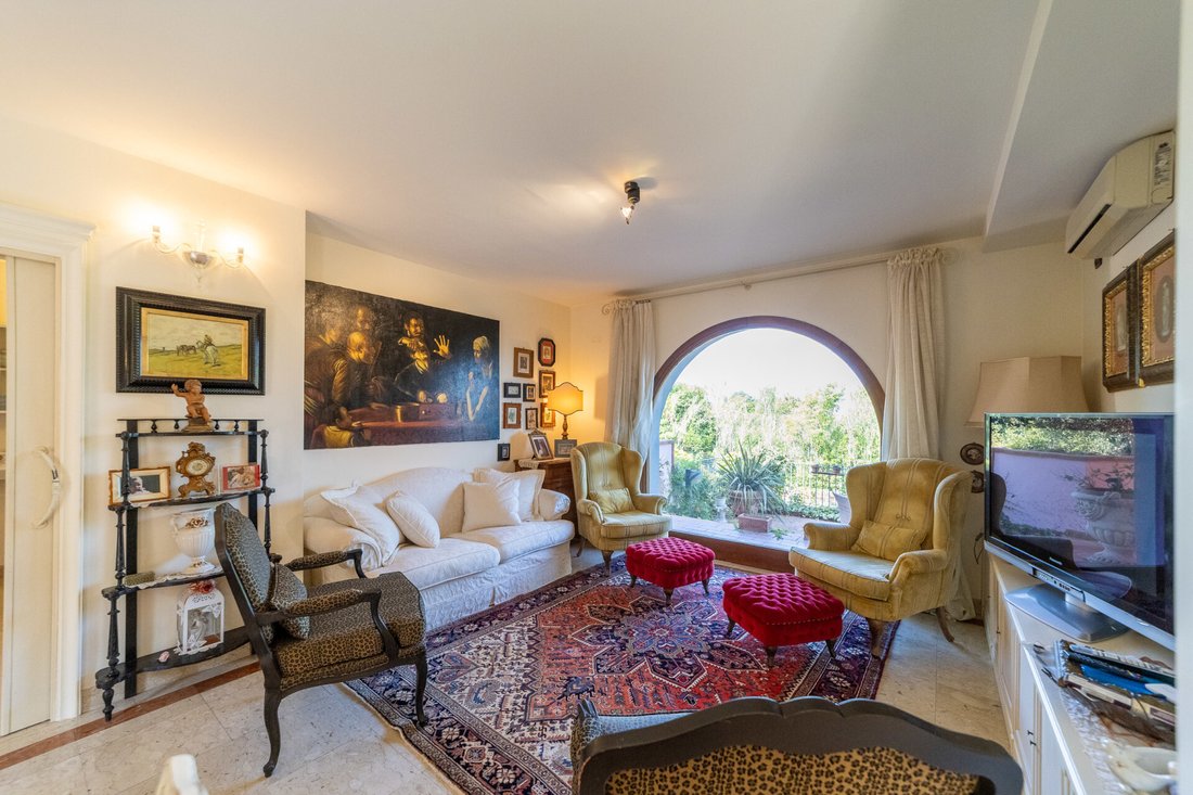 Villa in Historic Center, Livorno, Tuscany 2 - 16005058