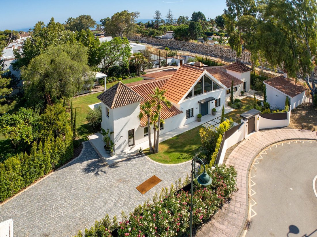 Villa in Puerto Banus, Marbella, Spain 1 - 16003499
