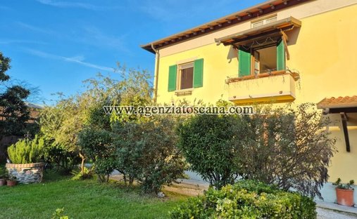 Apartment in Center, Forte dei Marmi, Tuscany 1