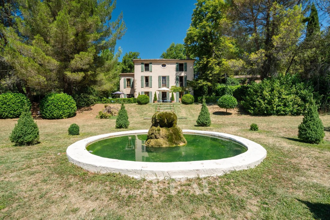 Country House in Valensole, Provence-Alpes-Côte d'Azur, France 1 - 16010756