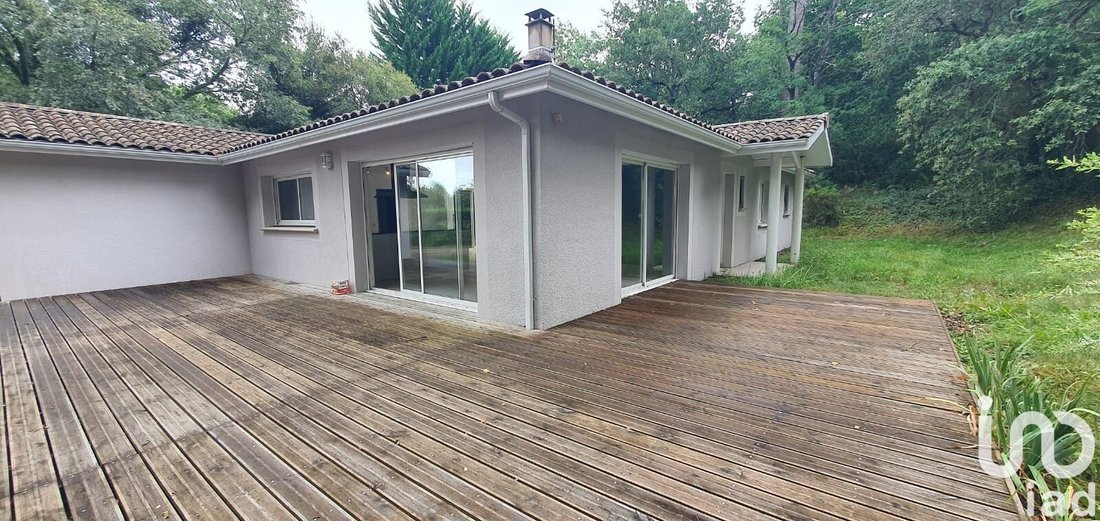 House in Salles, Nouvelle-Aquitaine, France 1 - 16009085