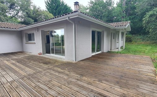 Haus in Salles, Neu-Aquitanien, Frankreich 1