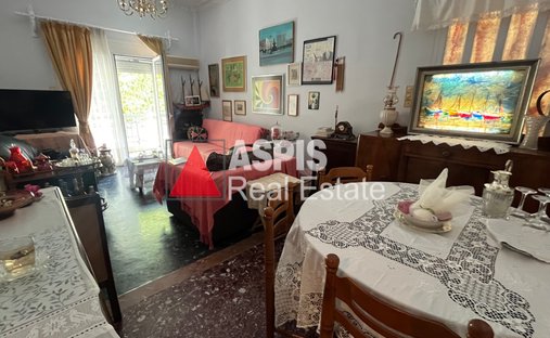 House in Argyroupoli, Attica, Greece 1