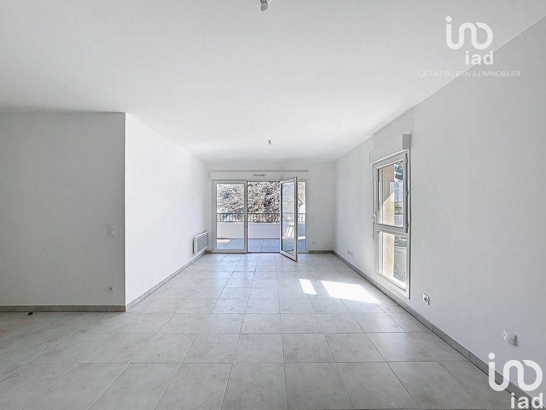 Apartment in Jonquieres Est, Berre-l'Etang, France 2 - 16008942