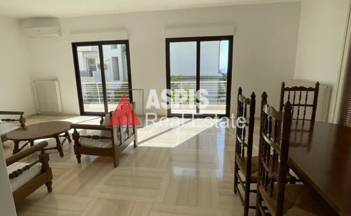 Casa in Ilioupoli, Attica, Grecia 1