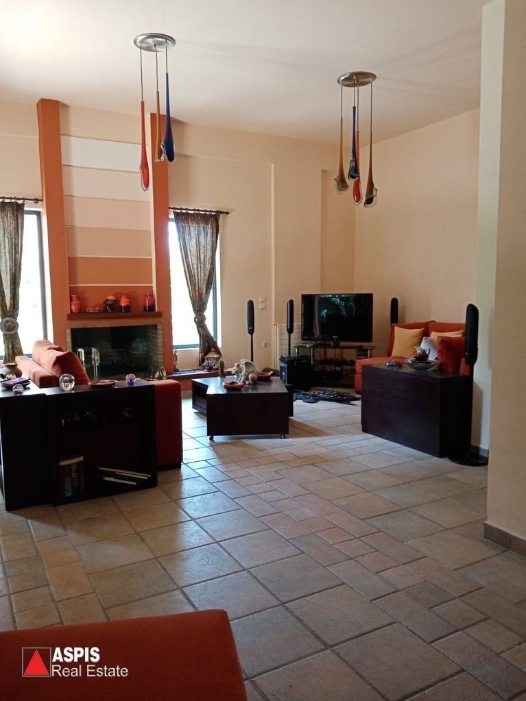 House in Vari, Attica, Greece 1 - 16004376