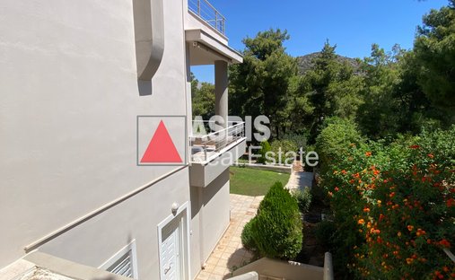 House in Palea Fokea, Attica, Greece 1