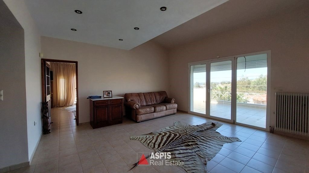 House in Palea Fokea, Attica, Greece 3 - 16004144