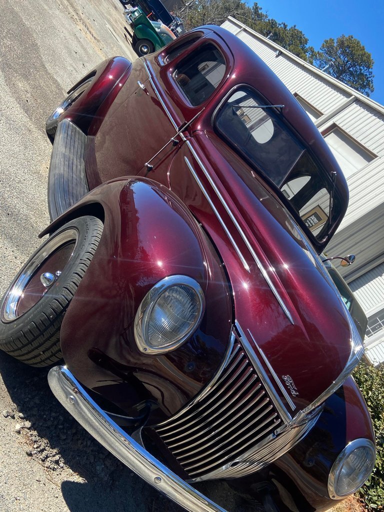 Coupe in Glendale, United States 3 - 15981966