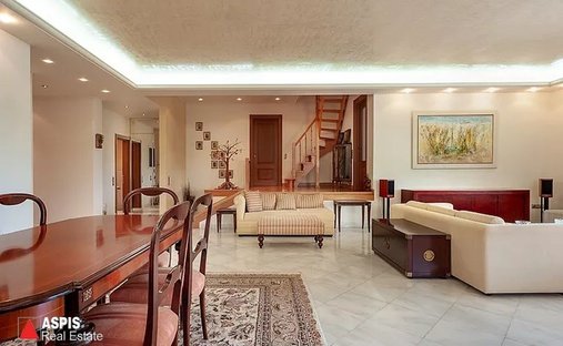 Casa a Saronida, Attica, Grecia 1