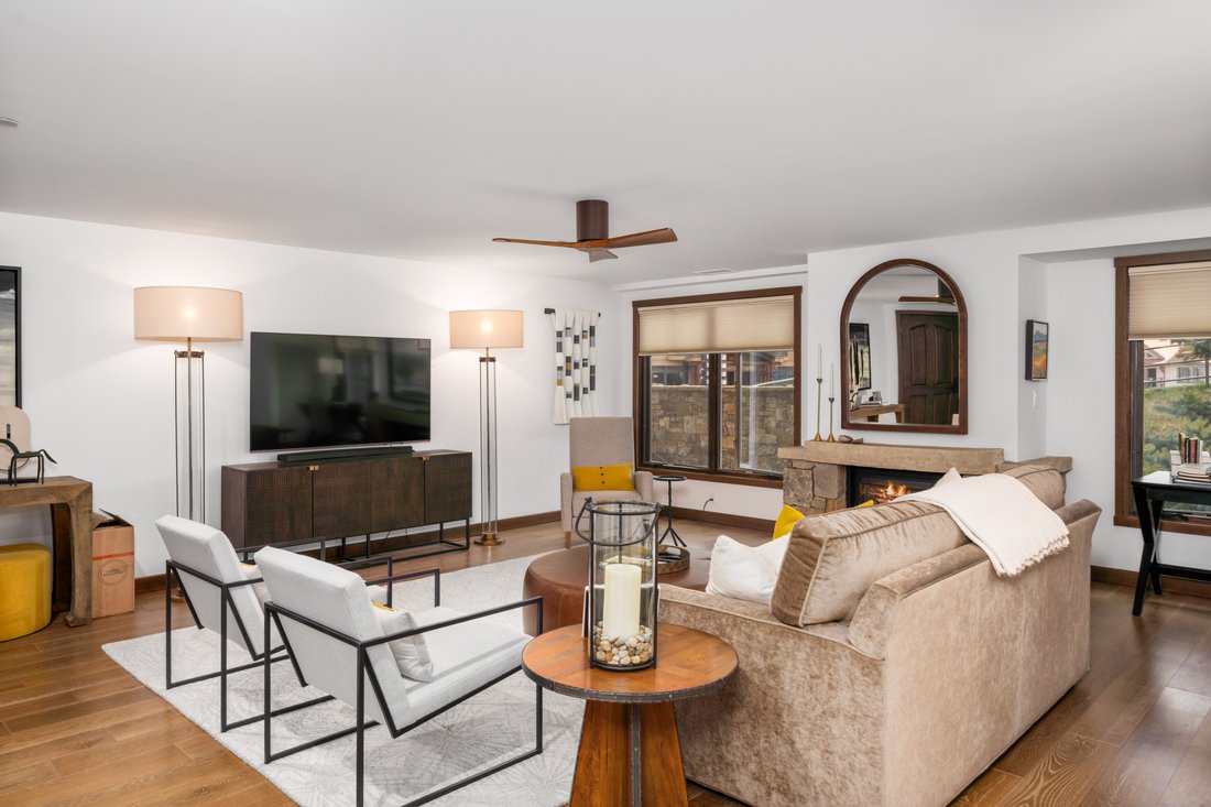 Condo in Mountain Village, Colorado, United States 2 - 16008137
