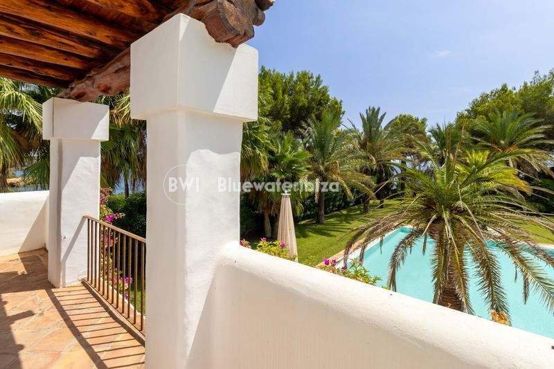 Villa in S'Argamassa, Santa Eularia des Riu, Balearic Islands 3 - 14729237