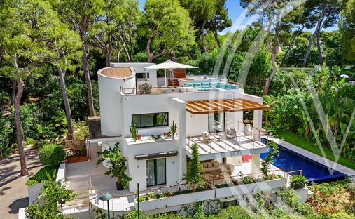 Villa in Saint-Jean-Cap-Ferrat, Provence-Alpes-Côte d'Azur, France 1