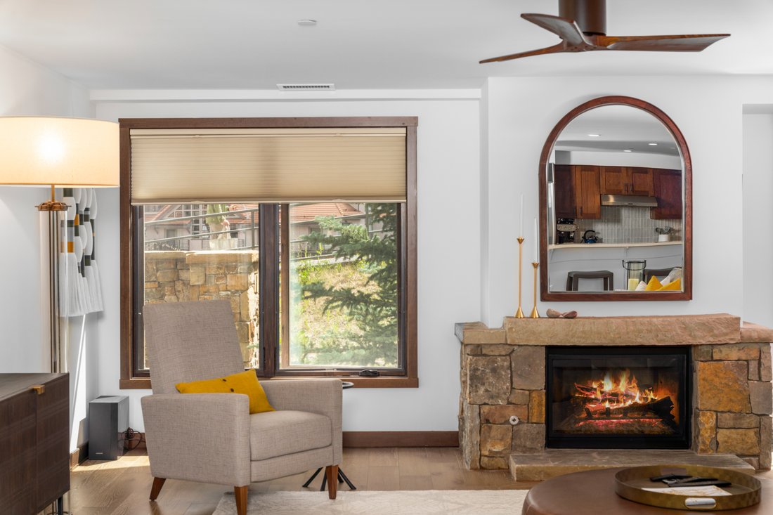 Condo in Mountain Village, Colorado, United States 3 - 16008137