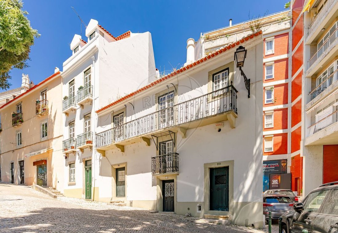 Sao Vicente, Lisbon, Portugal 2 - 16003226
