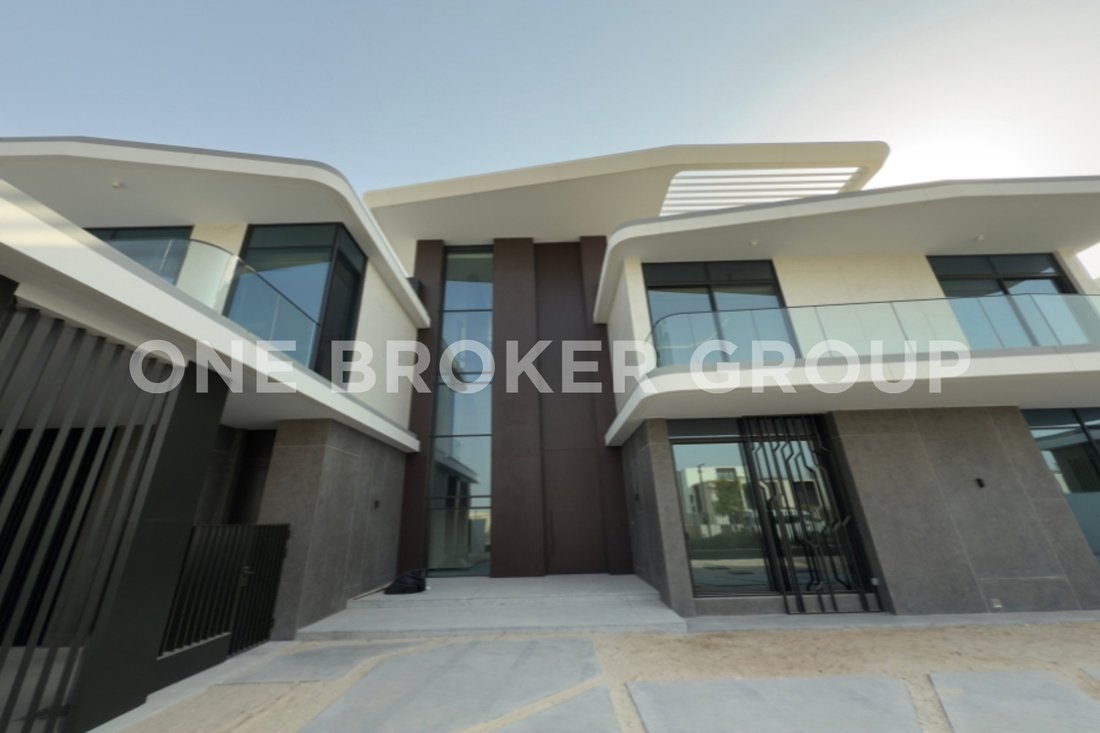 Villa in Hadaeq Sheikh Mohammed Bin Rashid, Dubai, United Arab Emirates 2 - 16002563