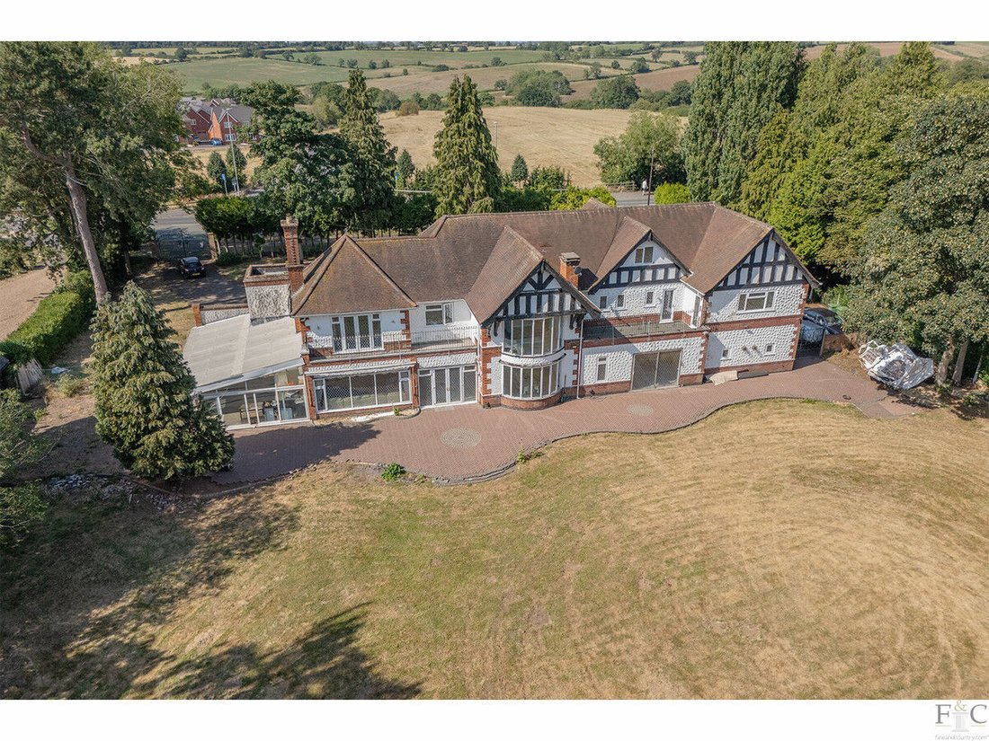 House in Evington, England 1 - 16005356