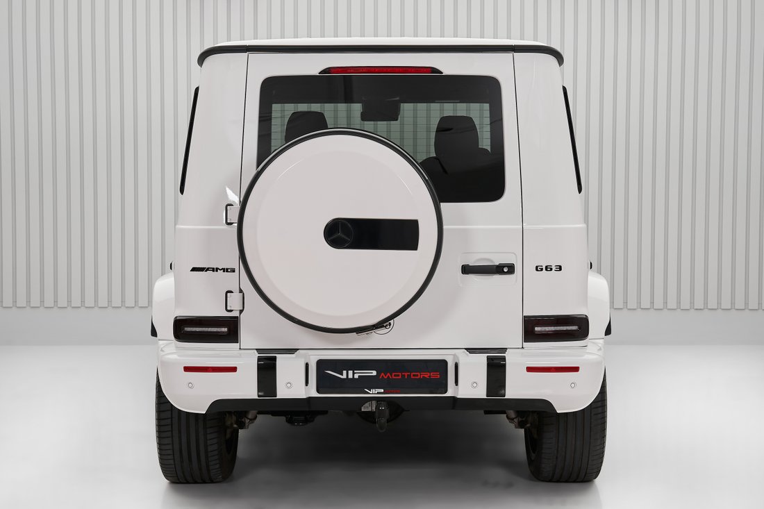 Suv in Dubai, Dubai, United Arab Emirates 5 - 16008083