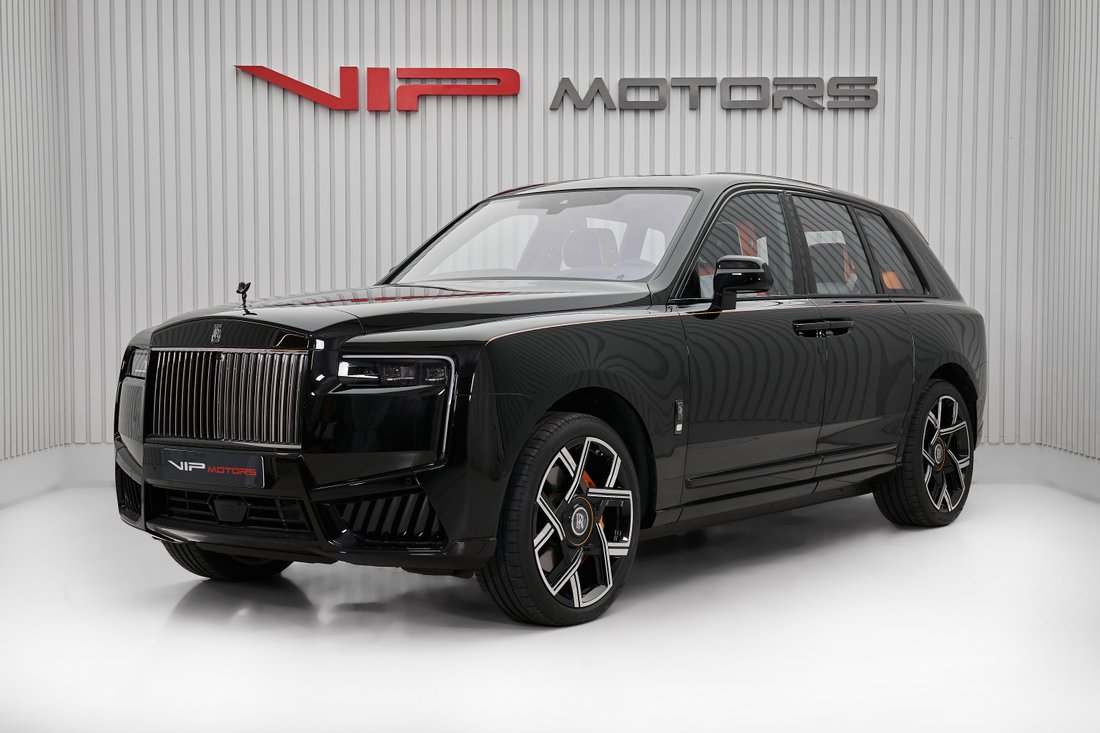 Suv in Dubai, Dubai, United Arab Emirates 3 - 16007015