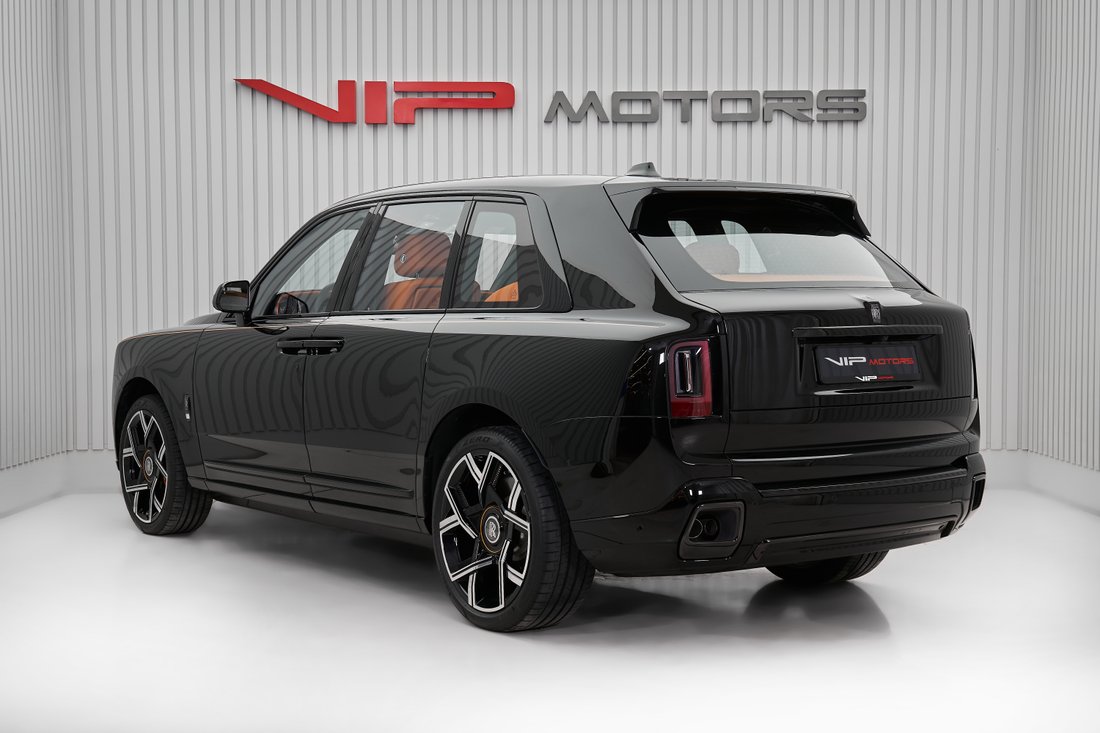 Suv in Dubai, Dubai, United Arab Emirates 4 - 16007015