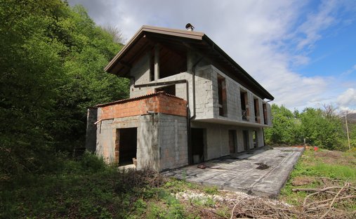 Casa en Ravina, Trentino-Alto Adigio, Italia 1