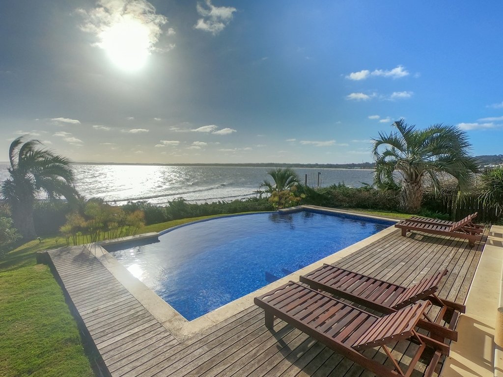 House in Punta Ballena, Maldonado Department, Uruguay 1 - 16008941