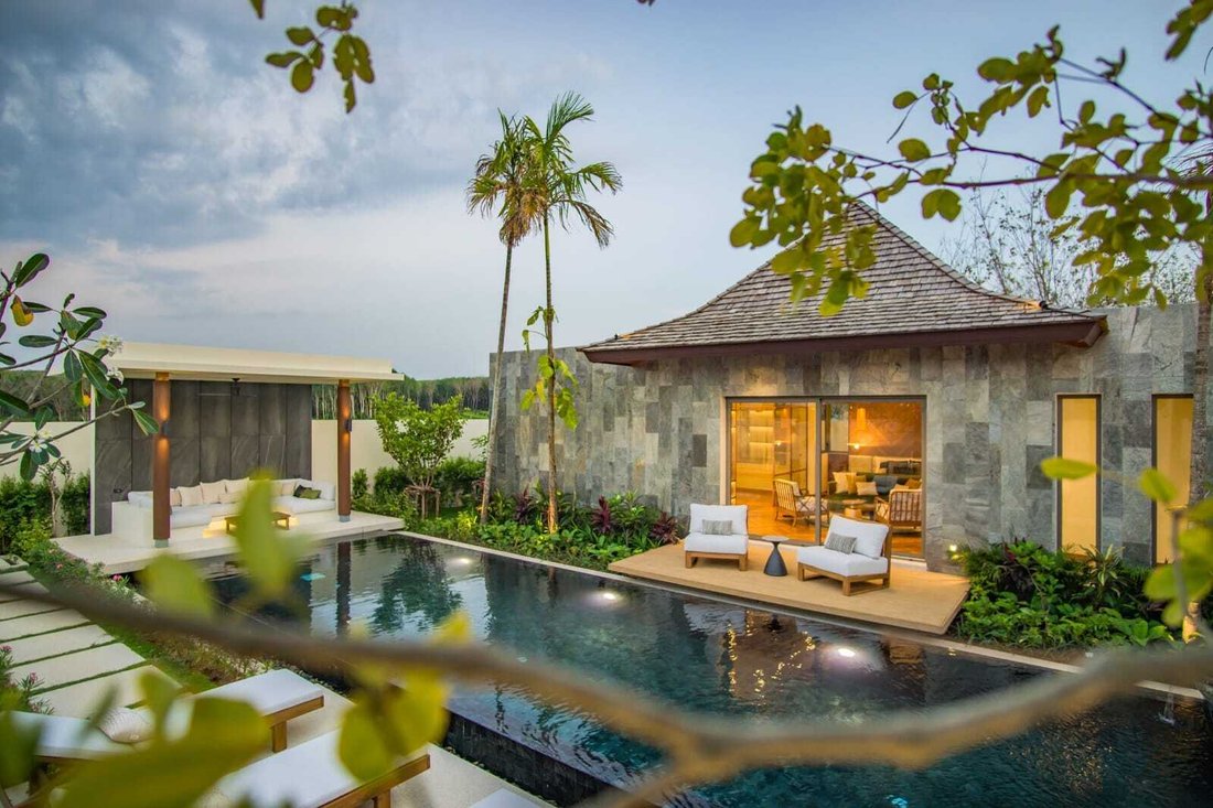 Villa in Choeng Thale, Phuket, Thailand 4 - 16012213