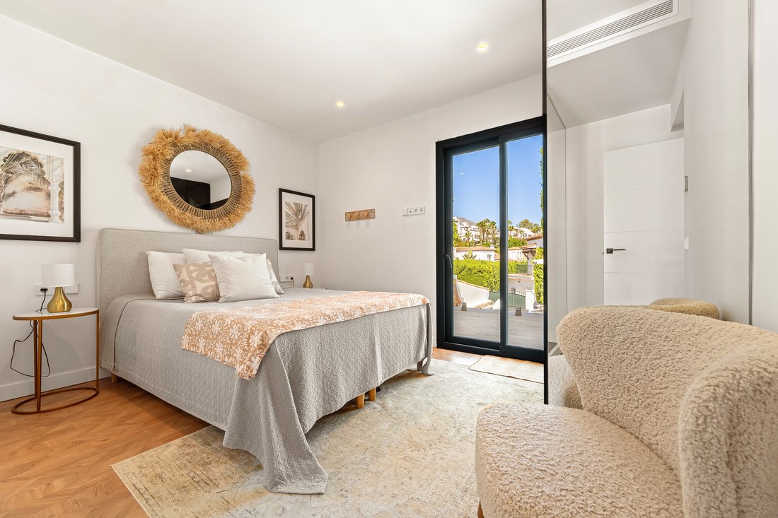 Villa in Puerto Banus, Marbella, Spain 2 - 16012279