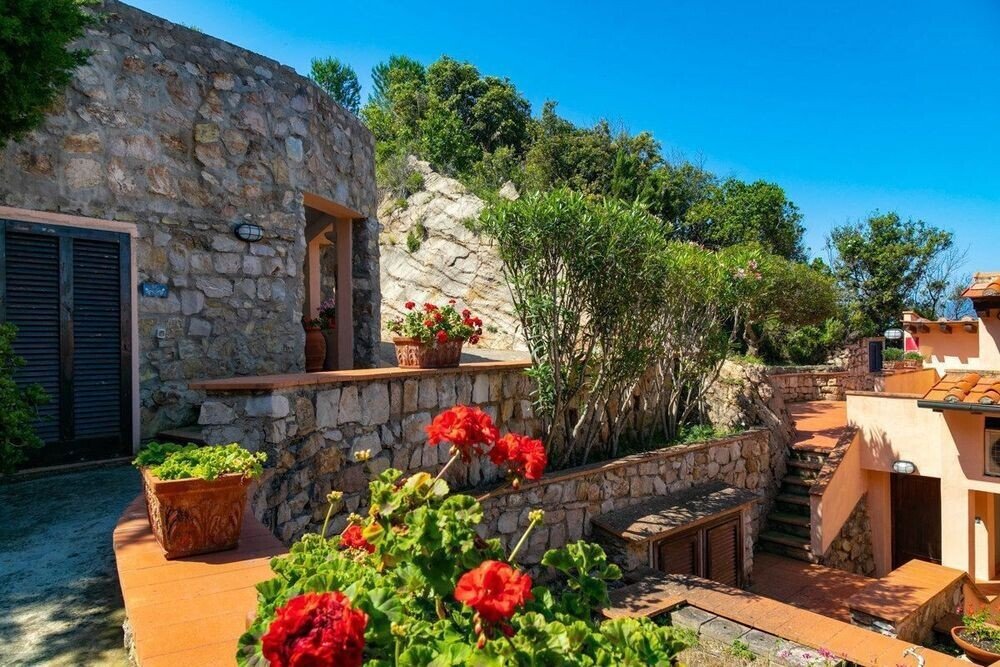 Villa in Tuscany, Italy 5 - 12939067