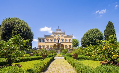 Villa in Tuscany, Italy 1