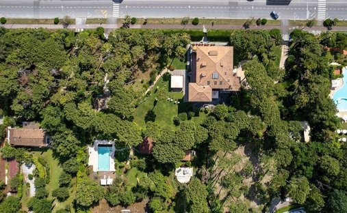 Villa en Ronchi, Massa, Italia 1