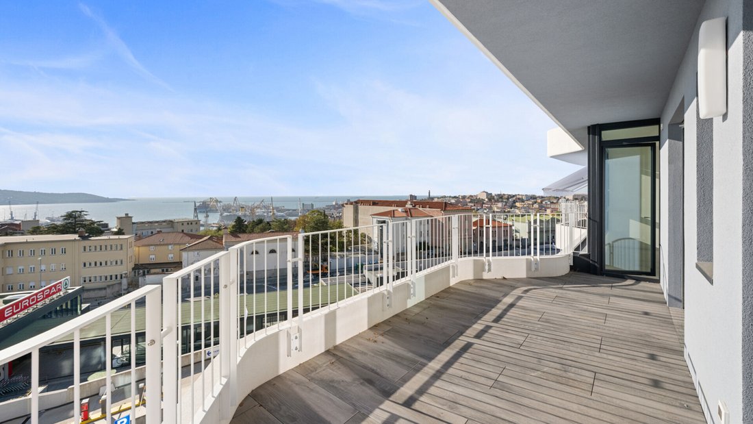 Appartement à Trieste, Italy 4 - 15438060