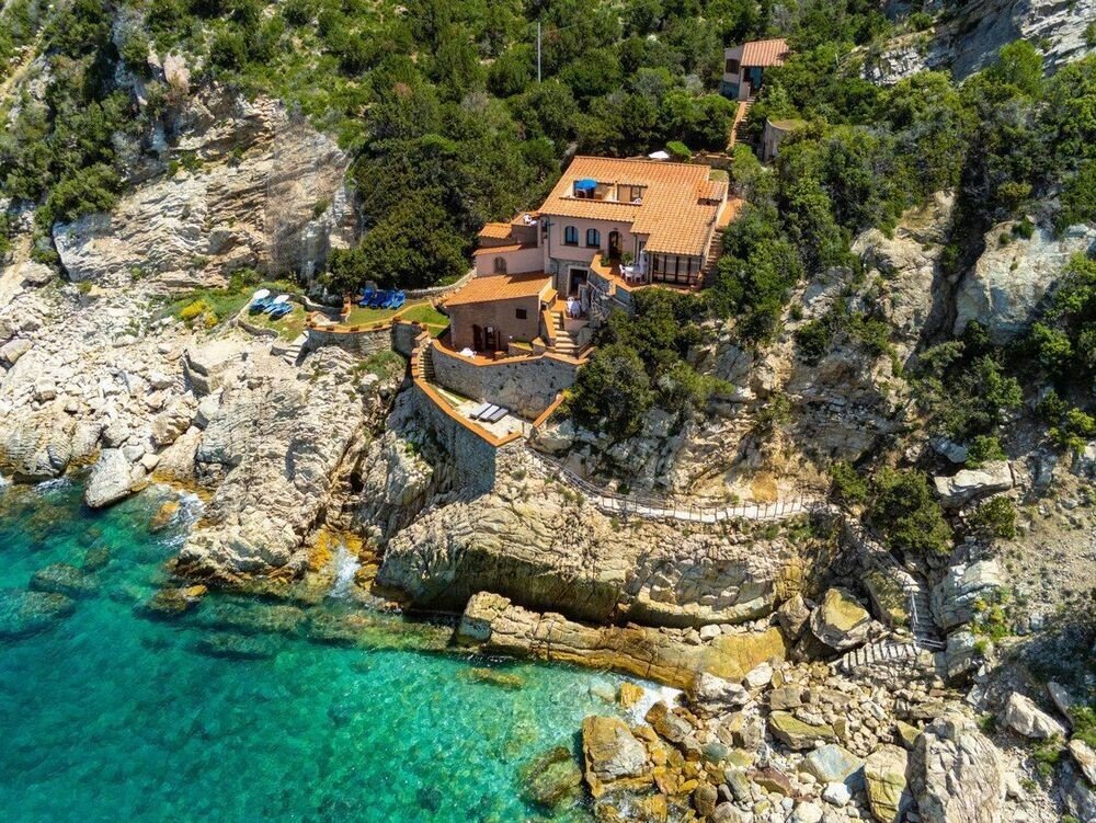 Villa in Tuscany, Italy 1 - 12939067